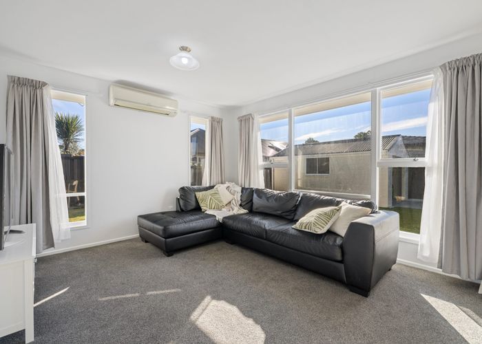  at 2/161 Beach Road, North New Brighton, Christchurch City, Canterbury
