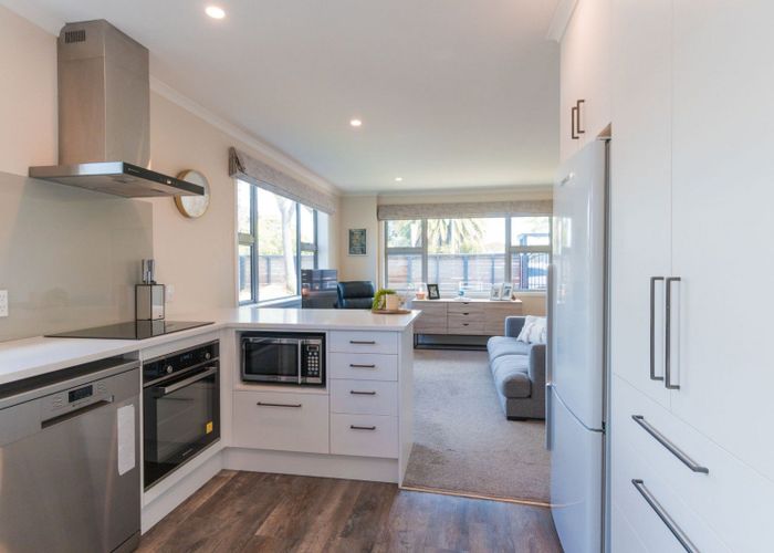  at 307 College Street, West End, Palmerston North, Manawatu / Whanganui