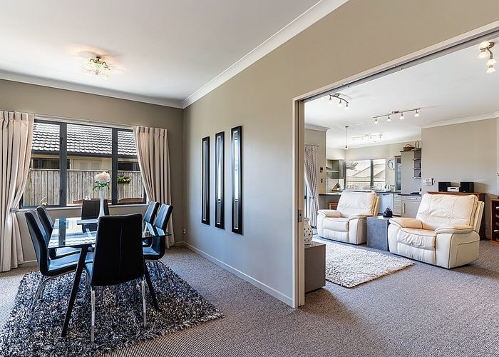  at 33 Washington Parade, Milson, Palmerston North