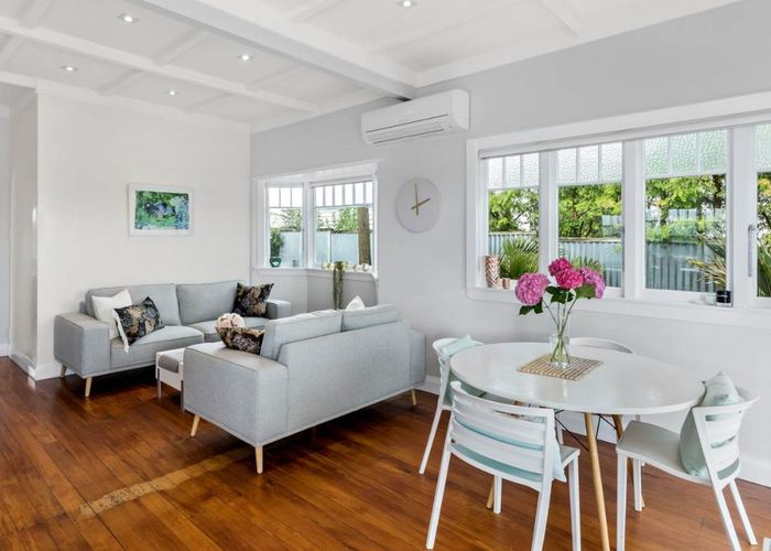  at 2 Garfield Road, Helensville, Rodney, Auckland