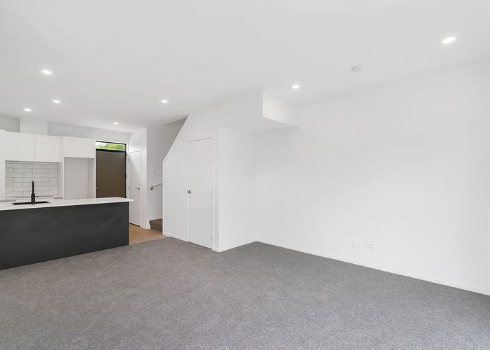  at 4/1 Jersey Avenue, Mount Albert, Auckland