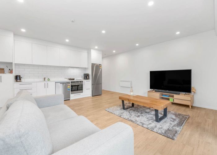  at 102/7C Hinaki Street, Point England, Auckland City, Auckland