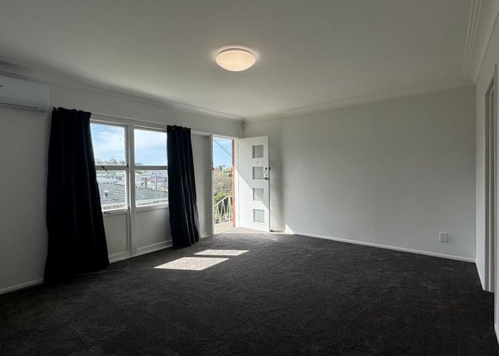  at 2/47 Mcrae Road, Mount Wellington, Auckland City, Auckland