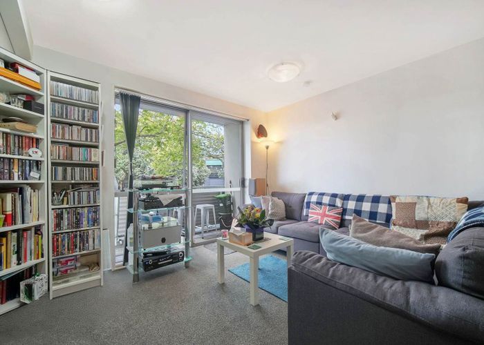  at 2B/4 Marjorie Jayne Crescent, Otahuhu, Auckland