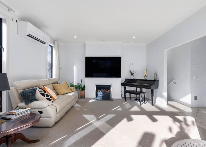  at 5A Montrose Terrace, Mairangi Bay, North Shore City, Auckland