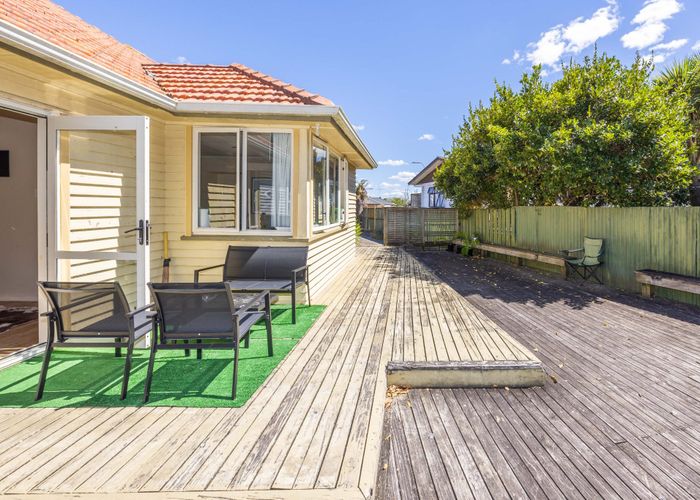  at 15 Wingate Street, Bader, Hamilton, Waikato