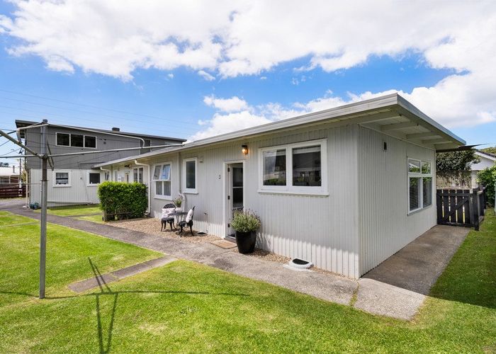  at 3/40 Coniston Avenue, Te Atatu South, Waitakere City, Auckland