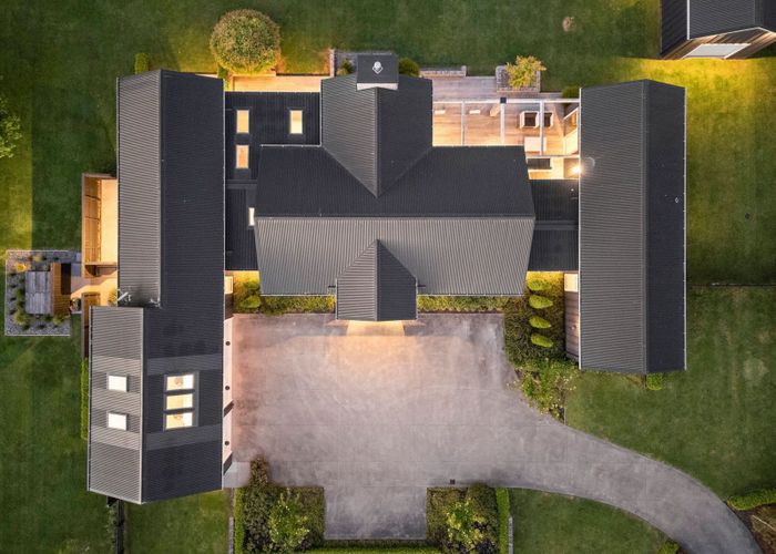  at 5 Seachange Drive, Leamington, Cambridge