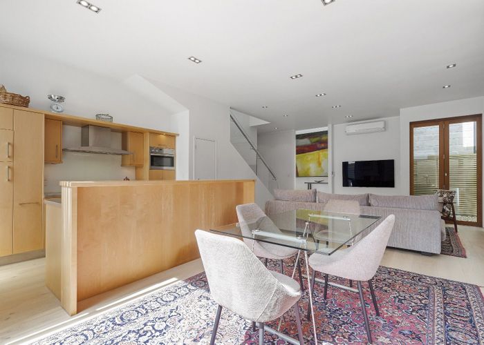  at 48A Anglesea Street (furnished), Freemans Bay, Auckland City, Auckland