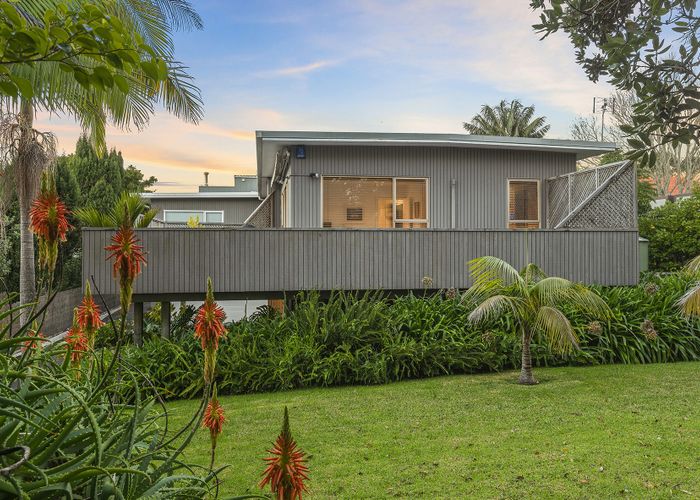  at 1/37 Clifton Road, Takapuna, North Shore City, Auckland