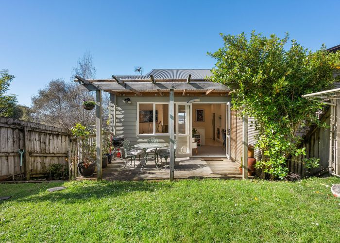  at 5/61 The Avenue, Albany, North Shore City, Auckland
