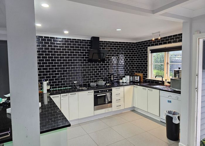  at 36 Puriri Road, Manurewa, Manukau City, Auckland