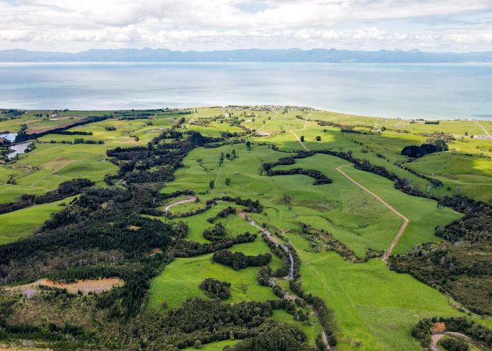  at 1177c East Coast Road, Kaiaua, Franklin, Auckland