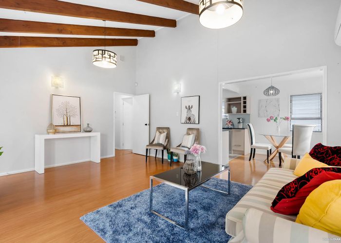  at 1/21 Rapallo Place, Farm Cove, Auckland