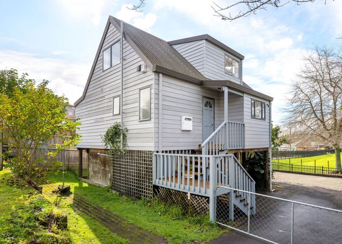  at 73A Pembroke Street, Hamilton Lake, Hamilton, Waikato