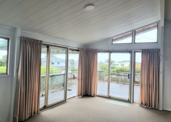  at 30 Karaka Road, Beachlands, Auckland