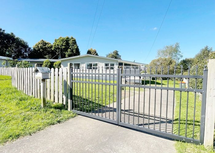  at 5 Rondorlyn Place, Manurewa, Manukau City, Auckland