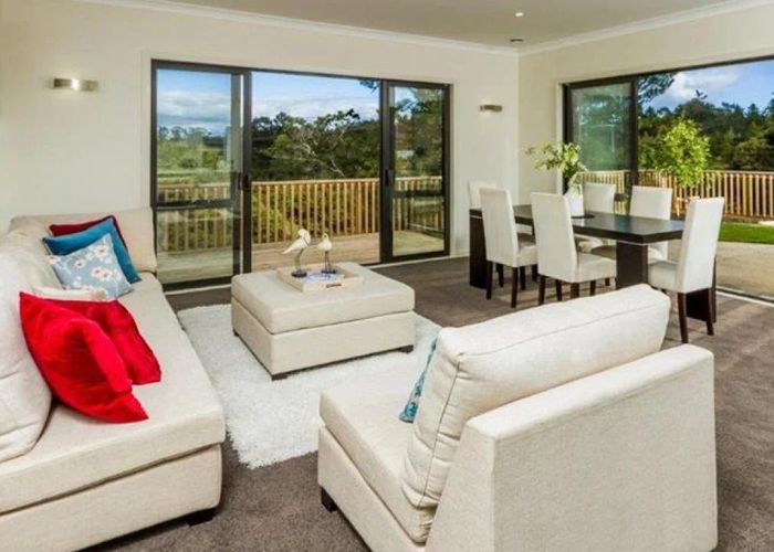  at 81 Paremoremo Road, Lucas Heights, Auckland