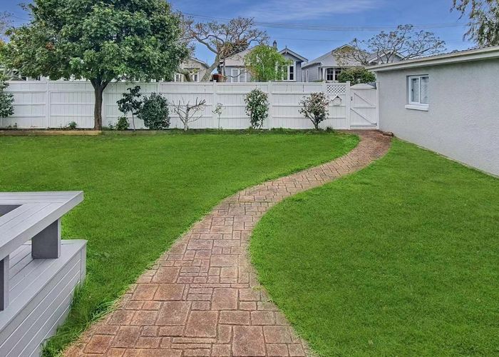  at 3 Croydon Road, Mount Eden, Auckland City, Auckland