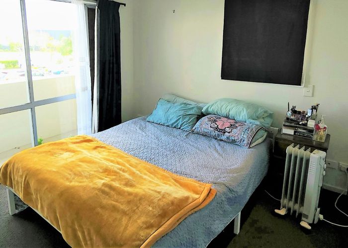  at C1/71 Spencer Road, Albany, North Shore City, Auckland
