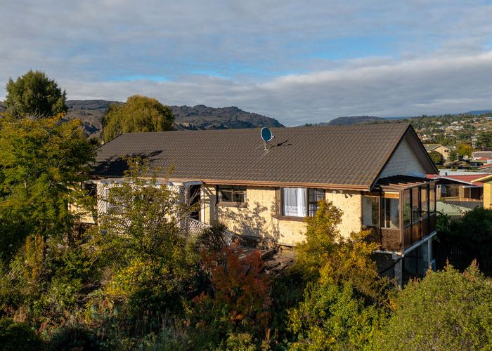  at 1 Coulson Place, Alexandra, Alexandra