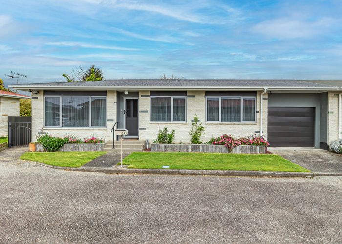  at 12A Cambridge Street, Levin, Levin