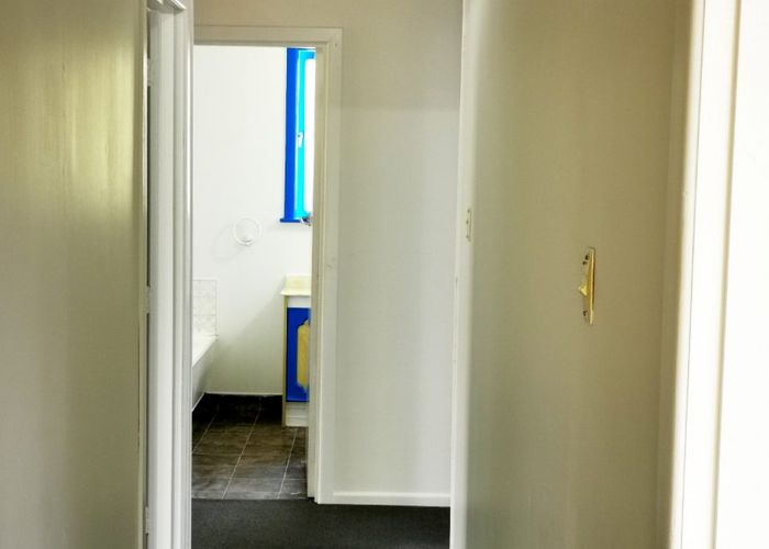  at 4 Bellamy Place, Blockhouse Bay, Auckland City, Auckland