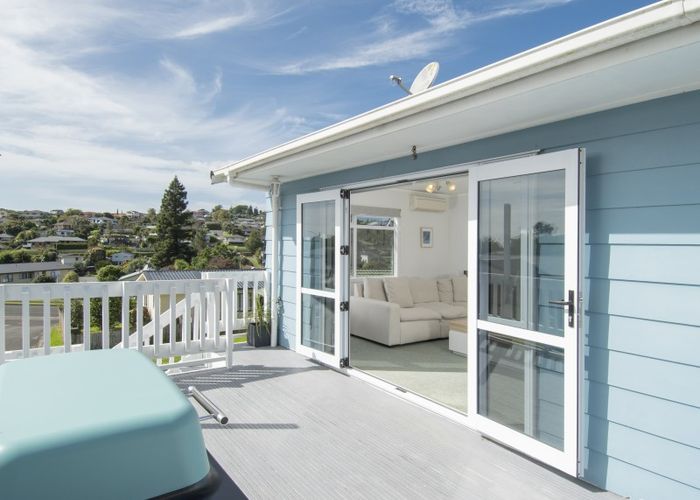  at 5 Herald Way, Welcome Bay, Tauranga