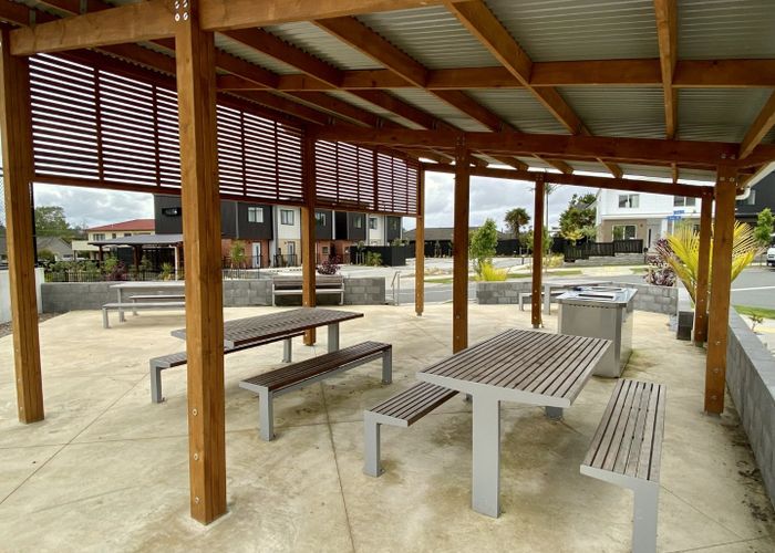  at 9/60 Selo Street, Glen Eden, Waitakere City, Auckland