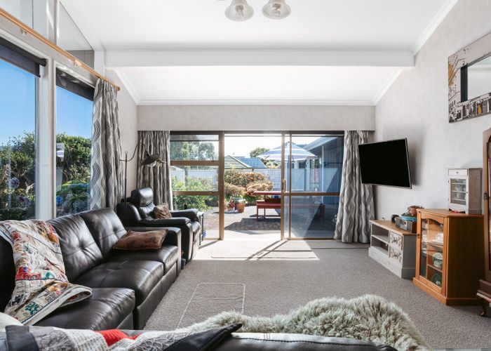  at 4 Rangataua Street, Welcome Bay, Tauranga, Bay Of Plenty