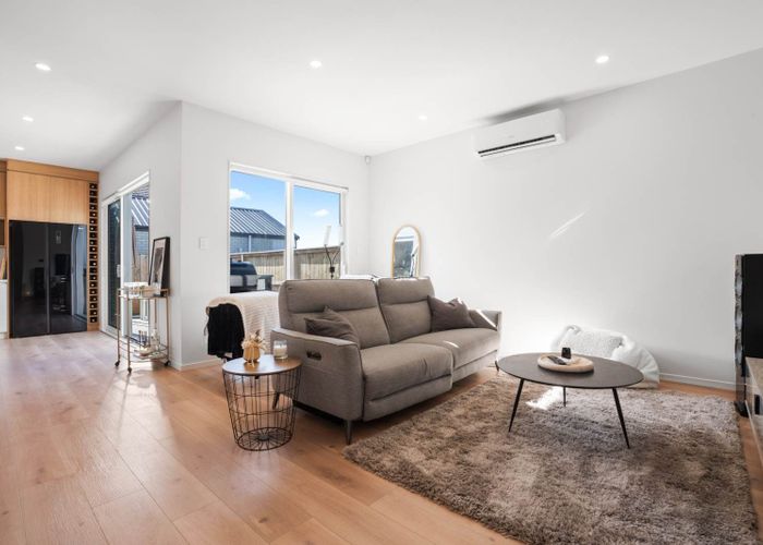  at 22 Puhikawa Street, Massey, Waitakere City, Auckland
