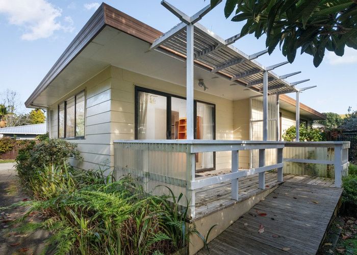  at 9 Pohutukawa Drive, Athenree, Waihi Beach