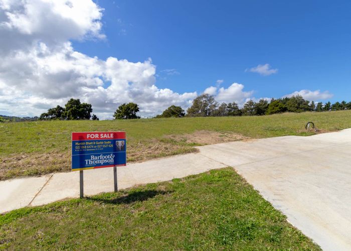  at 27 Michael Bosher Way, Flat Bush, Auckland