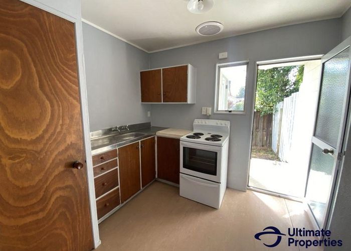  at 2A Crescent Court, Melville, Hamilton, Waikato
