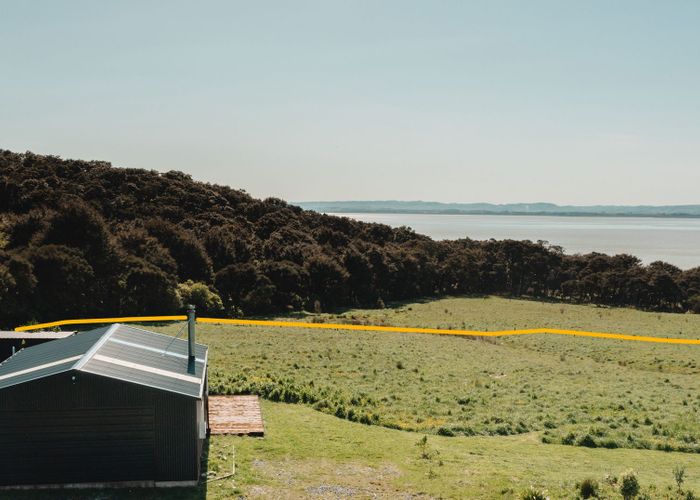  at 1758 Western Lake Road, Western Lake, Featherston