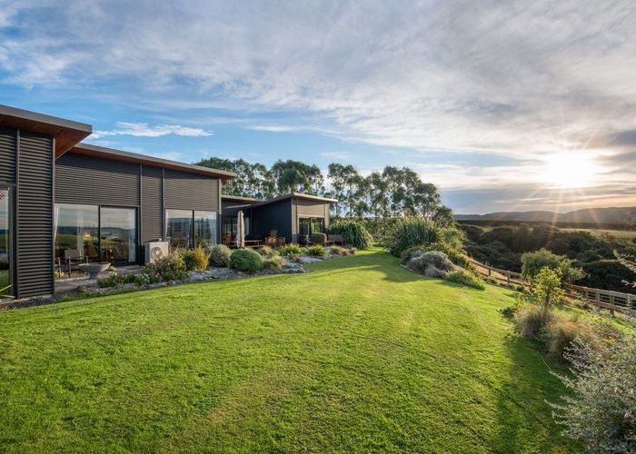  at 11 Liddells Road, Taieri Beach, Taieri Mouth, Clutha, Otago