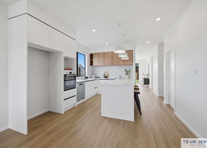  at 36-46 Moire Road, West Harbour, Waitakere City, Auckland