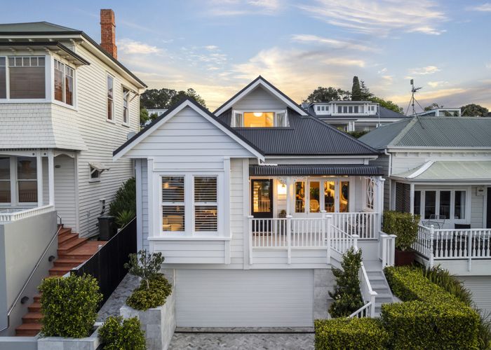  at 16 Dunedin Street, Saint Marys Bay, Auckland City, Auckland
