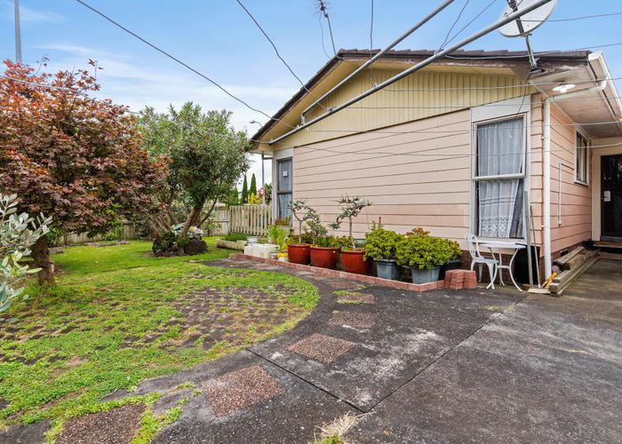  at 68 Diorella Drive, Clover Park, Auckland