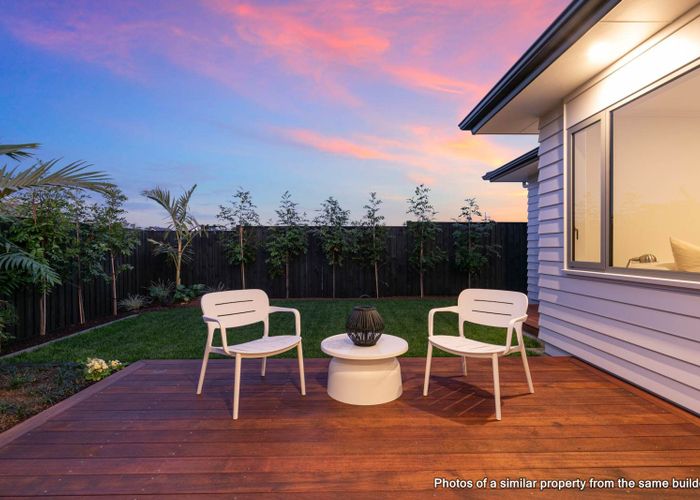  at 8 Henl Lane, Milldale, Rodney, Auckland