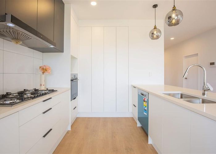  at 4 Toanui Road, Hobsonville, Waitakere City, Auckland