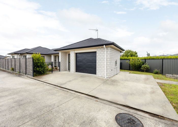  at 12 Stan Heather Drive, Glenview, Hamilton, Waikato