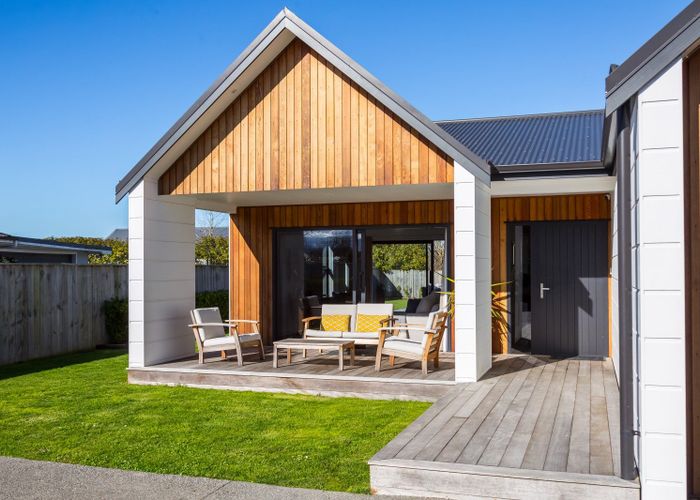  at 85 Reading Street, Greytown