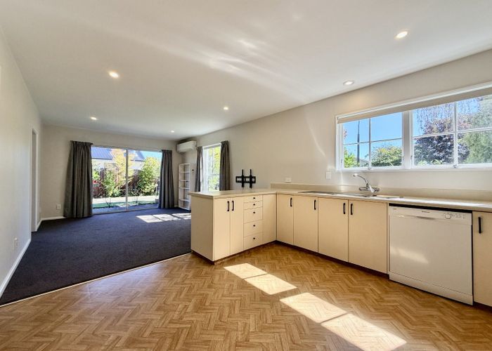  at 17 Glenside Avenue, Ilam, Christchurch City, Canterbury