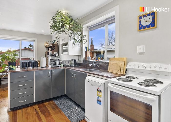  at 2 Koremata Street, Green Island, Dunedin