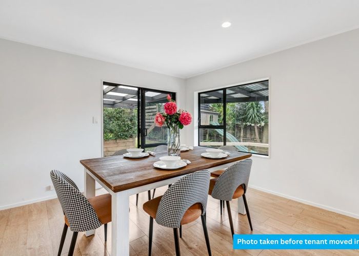  at 76 Unsworth Drive, Unsworth Heights, North Shore City, Auckland