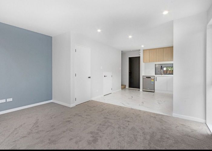  at 2/14 Short Street, Waltham, Christchurch City, Canterbury