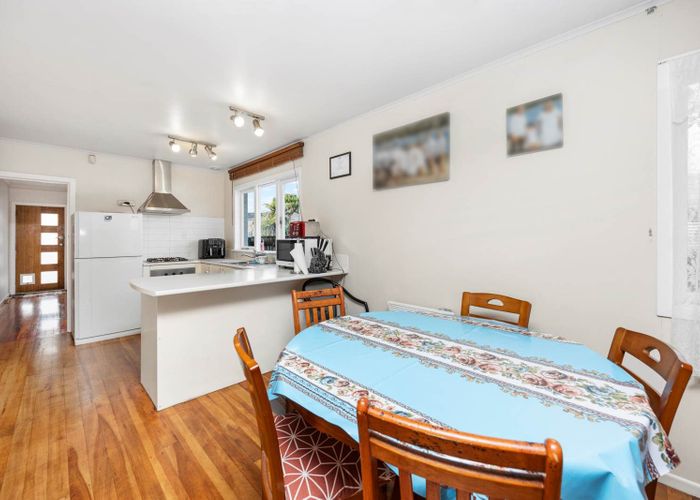  at 416 West Coast Road, Glen Eden, Waitakere City, Auckland