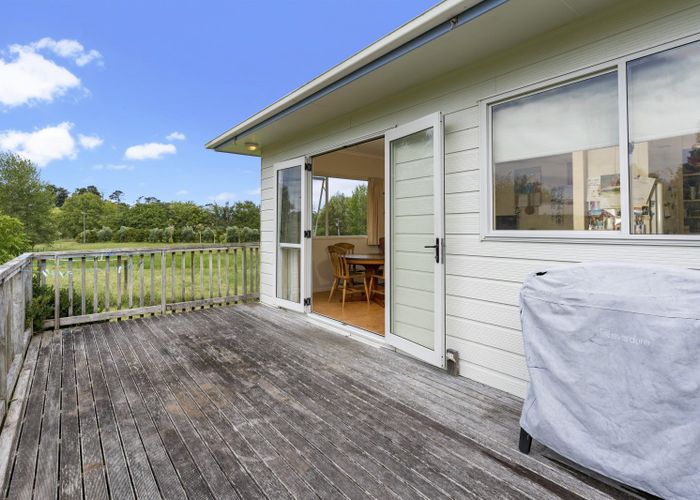  at 220 Postman Road, Albany