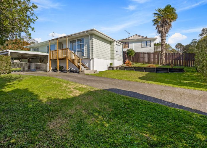  at 26 Beauchamp Drive, Massey, Waitakere City, Auckland